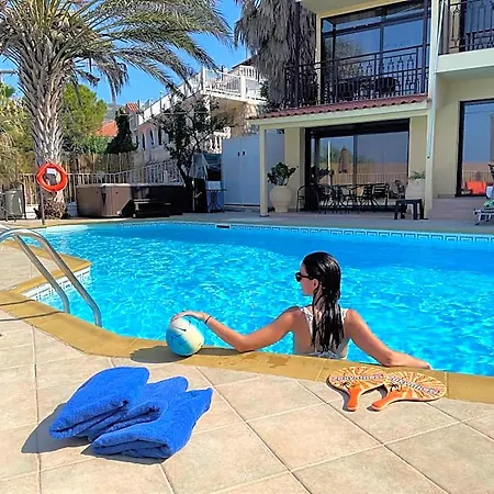 Hotel Mirabelle 3*