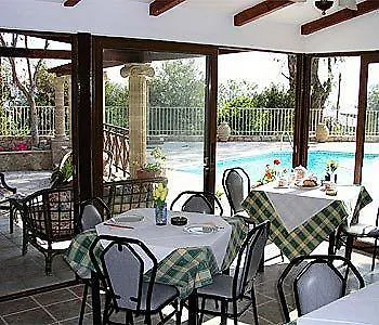 Mirabelle 3*