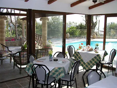 Mirabelle Hotel 3*